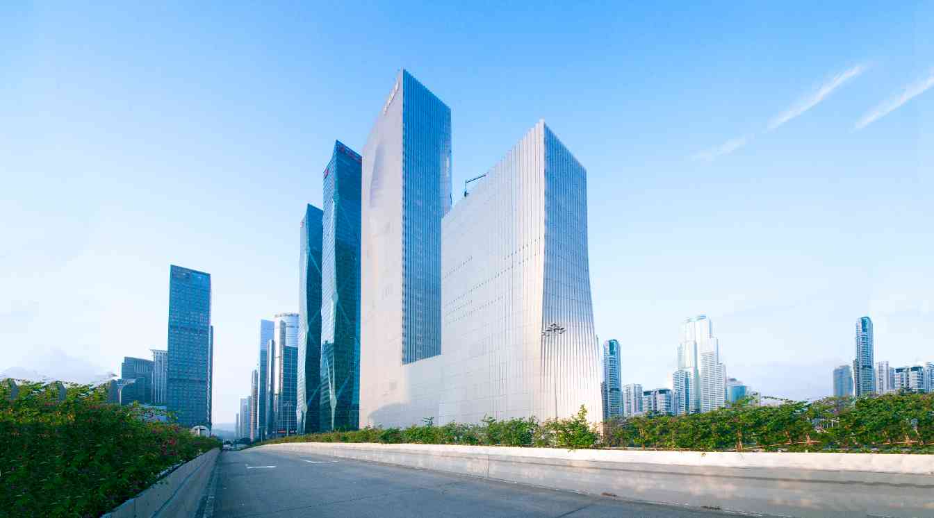 坚持底线思维，增强防控意识｜深圳能源召开安全生产工...