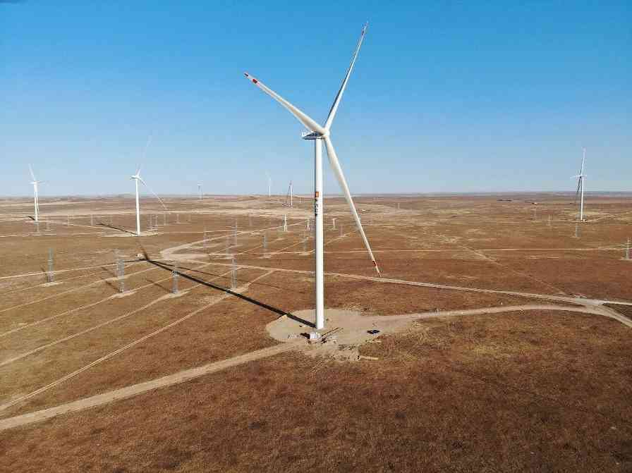 深能北控风光制氢一体化合成绿氨项目成功并网