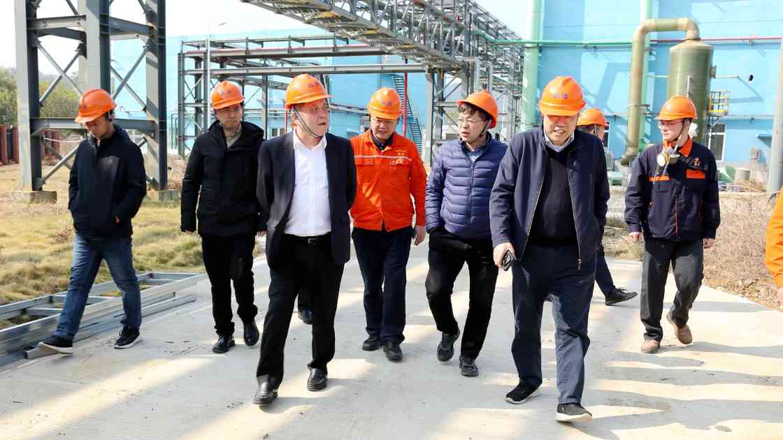上海大学钟云波教授到中金岭南韶关冶炼厂调研交流