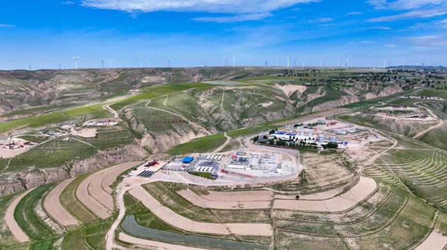 从“新”出发的绿色蝶变——长庆油田采油五厂聚焦“双碳”目标探寻绿色低碳转型发展新路径